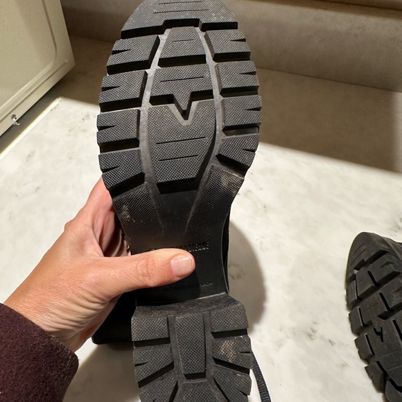 Brand new La Canadienne Boots - Picture 6 of 9